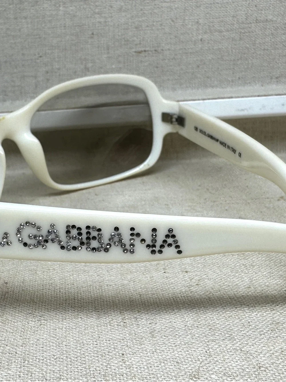 Dolce & Gabbana Y2K vintage White Oversized Sunglasses